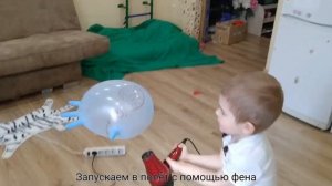 Как за 1 минуту на долго увлечь ребенка, лайфхак для родителей | игрушки из хирургических перчаток