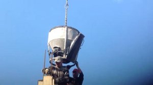 Заливка бетоном колонн