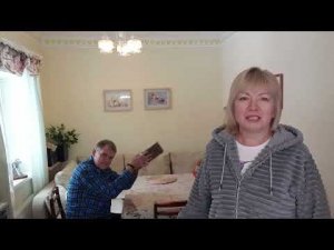 На даче.Перед масленицей.Жарю блины из полбяной муки.Полезные подарки.