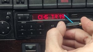 Восстановление сегментов на магнитоле. Не повторять!))))