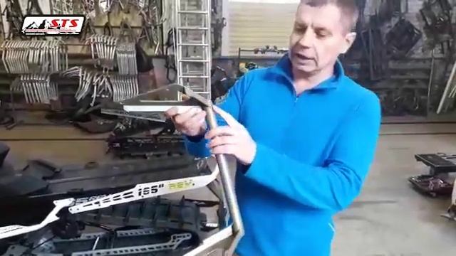 Задний бампер на снегоход Boondocker LYNX DS850 (длина гусеницы-3900) смотреть онлайн