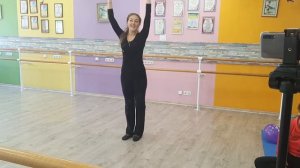 11 Танцуем "раз ладошка, два ладошка"