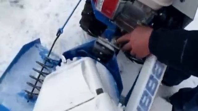 Мотоблок Нева + снегоуборщик Нева = видеоинструкция по монтажу