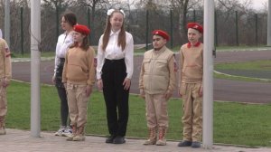 В школах Самарской области начали поднимать государственный флаг под гимн России