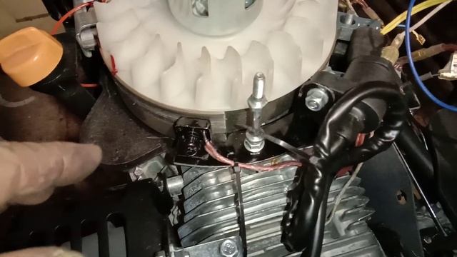 Установка зажигания с изменяемым УОЗ на гибрид Чемпион225 смотреть онлайн