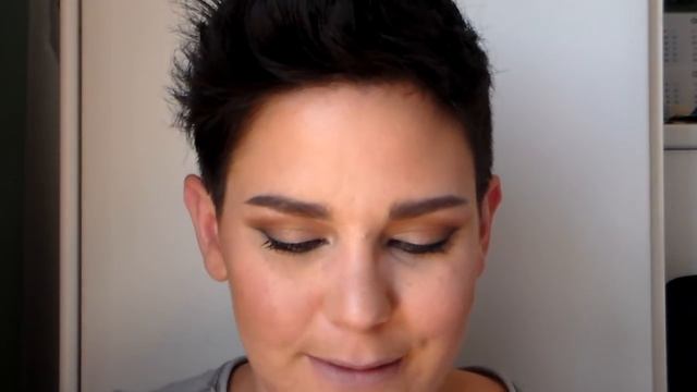 RevINpillS: essence ROCK 'N' DOLL mascara смотреть онлайн