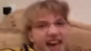 Я ищу пацана чтоб ТРАХАЛСЯ...