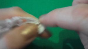 САЛФЕТКА КРЮЧКОМ МАЛЕНЬКАЯ ВИНОГРАДНАЯ ГРОЗДЬ. ЧАСТЬ 1