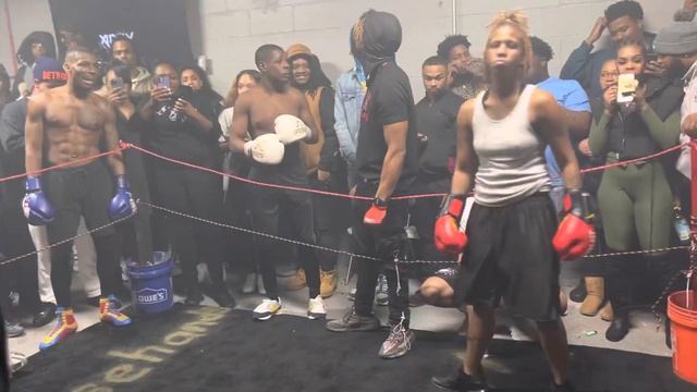 Ice VS Bones #undergroundboxing #fightnight #subscribe #TeamKO #boxing смотреть онлайн