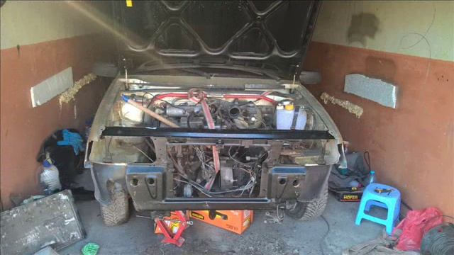 ваз 2115 замена рамки радиатора,частичная покраска у себя в гараже. смотреть онлайн