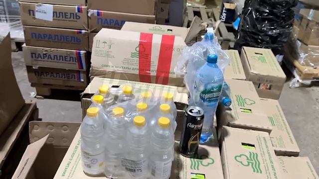 Readovka приехала на гуманитарный склад «Банка Еды» в Курске, на котором трудятся волонтеры