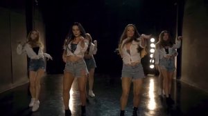 Cambia el Paso | Jennifer Lopez, Rauw Alejandro | Zumba | Lena & Dasha