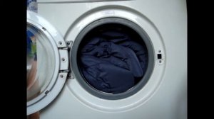 Как постирать пуховик в стиральной машине