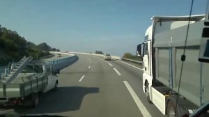 VOLVO 520 VS MAN 540