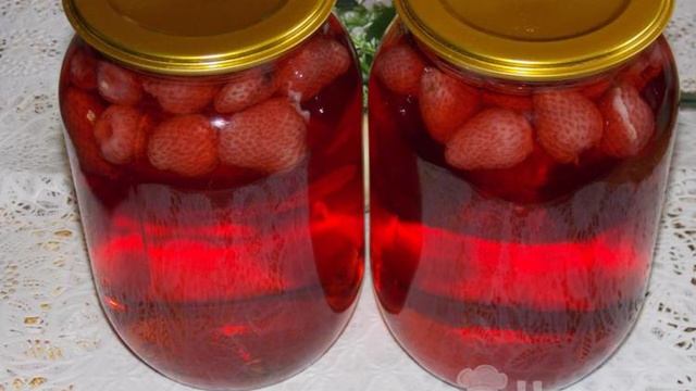 Компот клубничный с лимонной кислотой на зиму