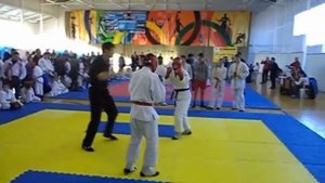 интересные поединки по рукопашке,юноши 13-14 лет