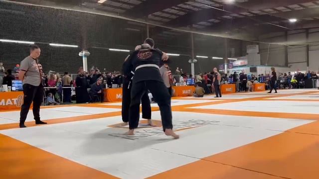 Grappling Industries 12/9/23 Charlie Flohr vs Dominic Matteo Gi смотреть онлайн