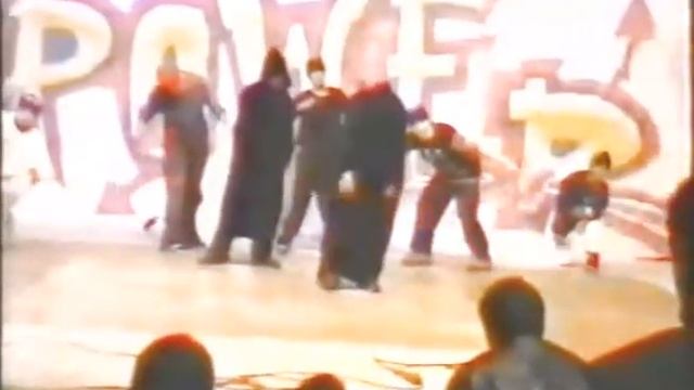 Брейк Данс Батл (Таджикистан 2003). ШОУ. Заводские Негры смотреть онлайн