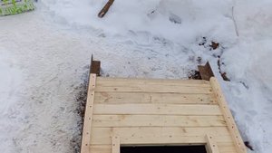 Пол для дачного туалета