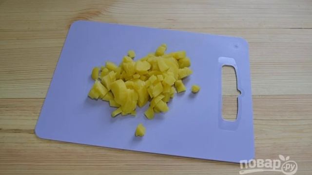 Салат Оливье с солеными и свежими огурцами.mp4