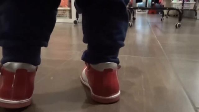 Рекламная съёмка для магазина ? детских товаров "Bambini" (г.Анапа) смотреть онлайн