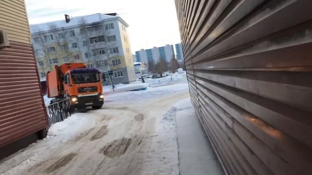 НИЖНЕВАРТОВСК/ул. НЕФТЯНИКОВ/ул.ЛЕНИНА