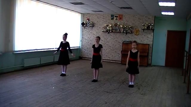 ПЕСНИ С ПОДТАНЦОВКОЙ "ВЕРАБЕЙ", "А ЧУ ЧУ", "ДЗЕДАВА КАРОЎКА" смотреть онлайн