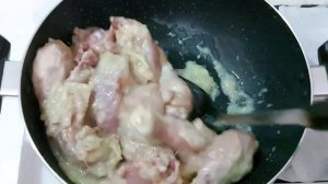 pepper chicken/pepper chicken malayalam recipe/pepper chicken gravy malayalam