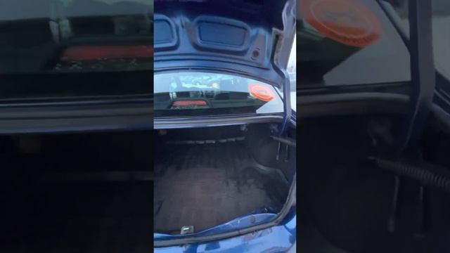 Автомобиль с пробегом: Renault Logan, 2015 смотреть онлайн