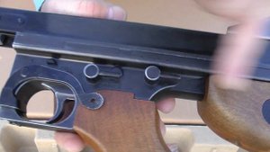 Umarex Legends M1A1 (Томпсон) пневматический пистолет-пулемет - Внешний вид