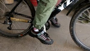 Контактные педали и вело туфли. SHIMANO M545 SPD