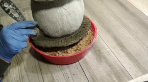 DIY. Маленький домик- гриб из цемента и воздушного шара.