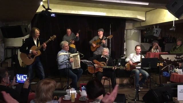 "Острова". Вячеслав Малежик в клубе "Гнездо Глухаря" смотреть онлайн