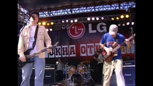 КИРПИЧИ (фестиваль "Окна открой ! " -2002)