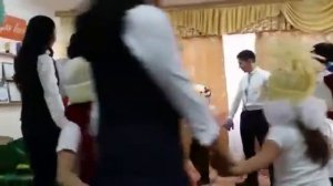 ВеДеДо. "Снеговичок" Коренблит-Грозовский. Поют родители и воспитатели