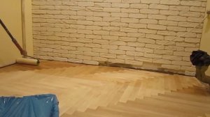 1 Лакировка паркета водным лаком ИР 16