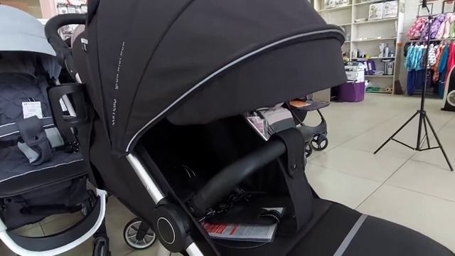 Прогулочная коляска CARRELLO PULSE смотреть онлайн