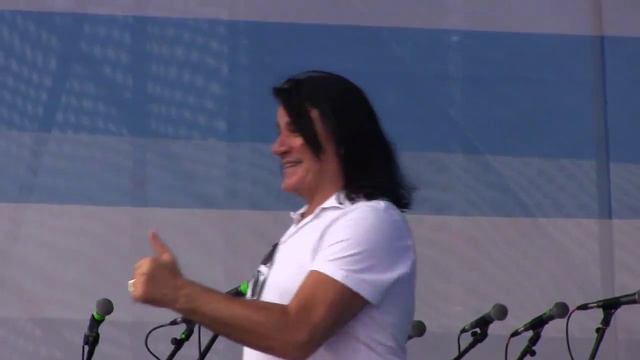 Выступление на ВДНХ. День ВДВ. " Чёртово колесо". смотреть онлайн