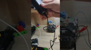 Самодельная зарядка DeWalt (и не только) в фирменном корпусе