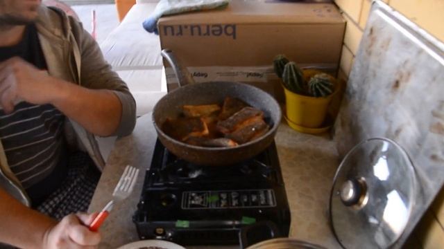 ЖАРИМ РЫБУ И НИКАКОГО ЗАПАХА! смотреть онлайн