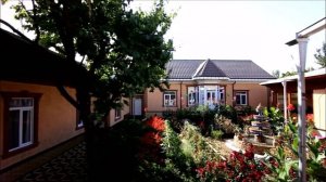 Узбекский, Таджкский стиль, одноэтажный дом.