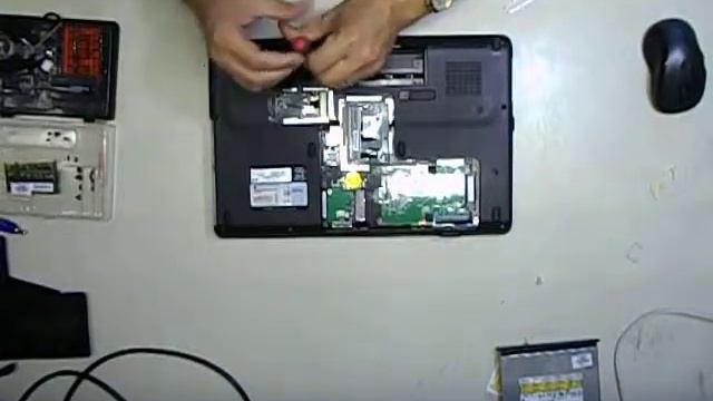 Compaq Presario CQ61 306EL смотреть онлайн