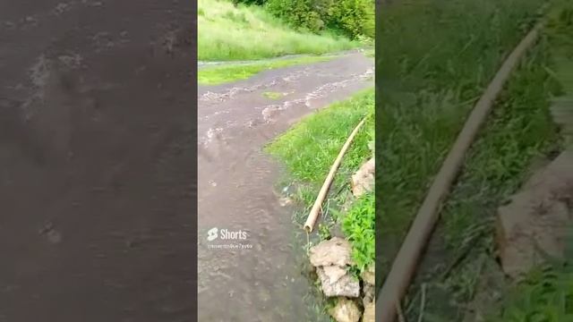 20-05-2023 Поток воды после сильного ливня. Воронежская область.