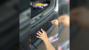 Крепим рамку номерного знака SKYWAY на авто! Будет держаться?