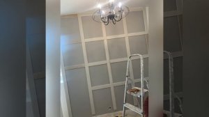 Декоративная стена из обычного гипсокартона.