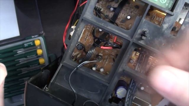 Philips AZ2808 ремонт и установка Bluetooth VHM-314 смотреть онлайн