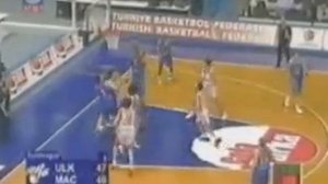 Maceo Baston amazing dunks