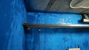 Установка полок в гараже.