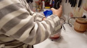 Йогурт с клубникой вкусно 😋 и дёшево 🥤
