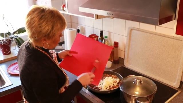 Грибы.Грибной соус.Рецепт.Огород Баварский. смотреть онлайн